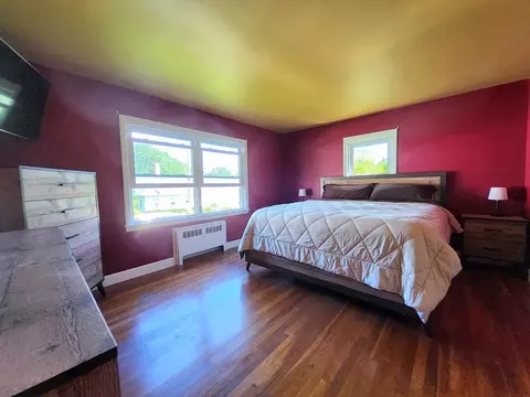 Bedroom - 6 Crosby St, Webster, MA 01570 photo 2 of 5