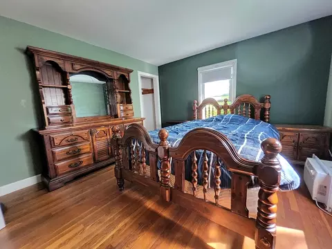 Bedroom - 6 Crosby St, Webster, MA 01570 photo 4 of 5