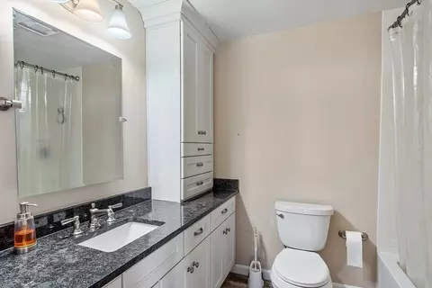 Bath - 9 E Park Rd, Sterling, MA 01564 photo 1 of 4