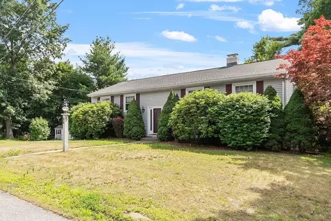 Exterior - 9 E Park Rd, Sterling, MA 01564 photo 2 of 7