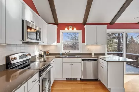 Kitchen - 9 E Park Rd, Sterling, MA 01564 photo 4 of 5