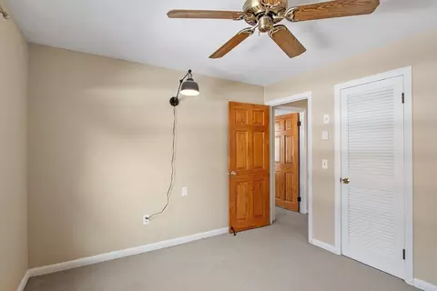Bedroom - 9 E Park Rd, Sterling, MA 01564 photo 2 of 5