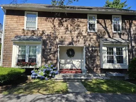 5 Bar Link Way #5, Swampscott, MA 01907