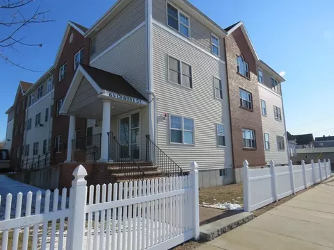 65 Centre St #15, Lynn, MA 01905