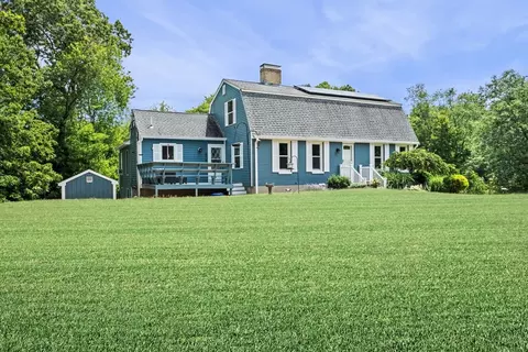 16 Miller Rd, Beverly, MA 01915 photo 2