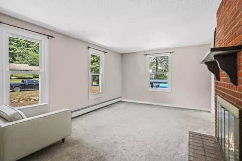 16 Miller Rd, Beverly, MA 01915 photo 12