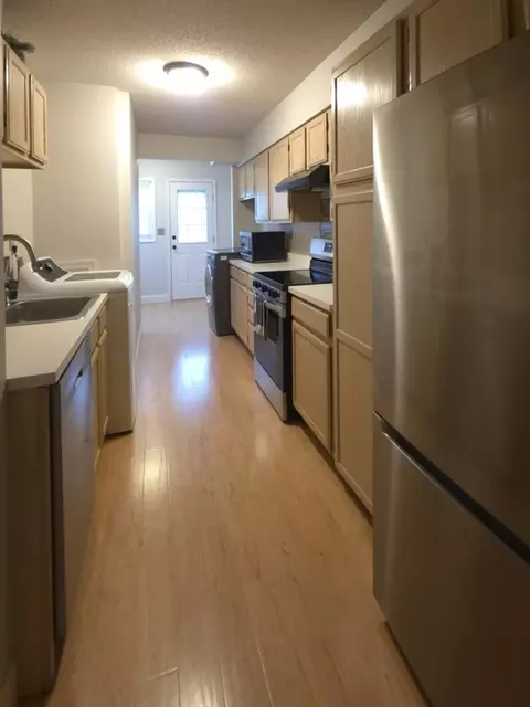 67 Mitchell Dr #67, Chicopee, MA 01022 photo 4