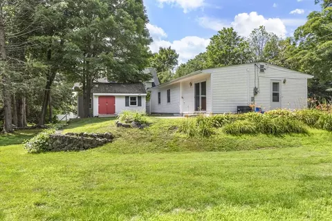 Exterior - 4 Depot St, Upton, MA 01568 photo 3 of 3