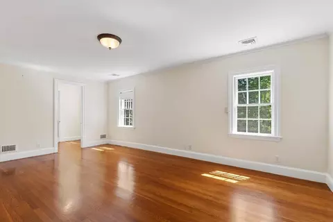167 Willard Rd, Brookline, MA 02445 photo 23
