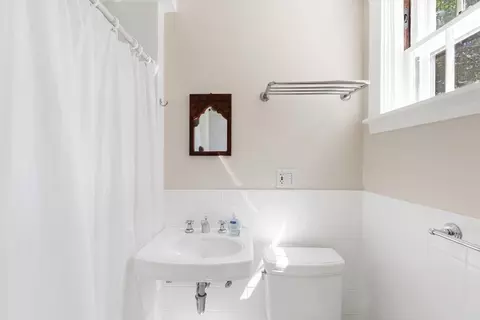167 Willard Rd, Brookline, MA 02445 photo 35