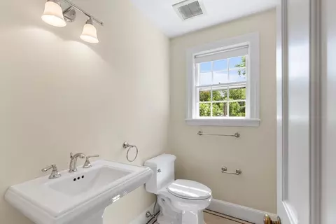 167 Willard Rd, Brookline, MA 02445 photo 18