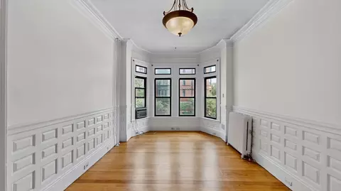 421 Marlborough St #4, Boston, MA 02115