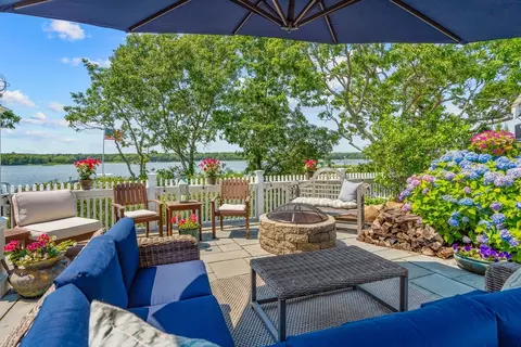 265 Monomoscoy Rd, Mashpee, MA 02649 photo 13