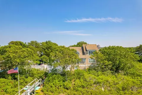 265 Monomoscoy Rd, Mashpee, MA 02649 photo 7