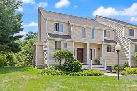 101 Gaslight Ln #101, Easton, MA 02356