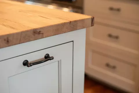 Kitchen - 9 Sevinor Rd, Marblehead, MA 01945 photo 4 of 6