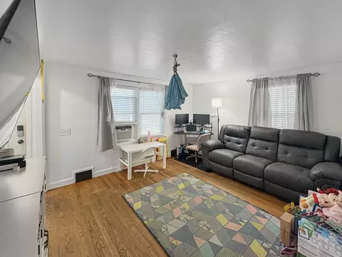 4 Cuff Ave, Springfield, MA 01104 photo 9