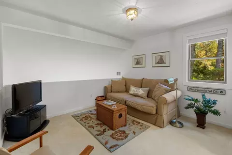49 Shellback # -G, Mashpee, MA 02649 photo 26