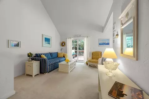 49 Shellback # -G, Mashpee, MA 02649 photo 7