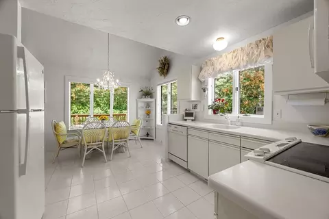 49 Shellback # -G, Mashpee, MA 02649 photo 14