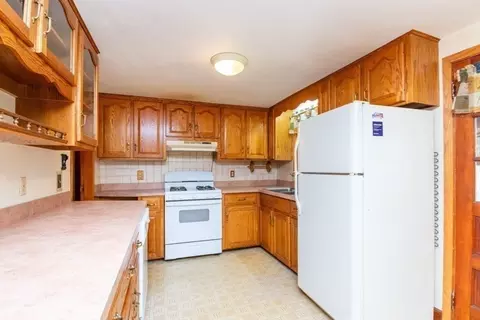 5 Edward St, Canton, MA 02021 photo 9