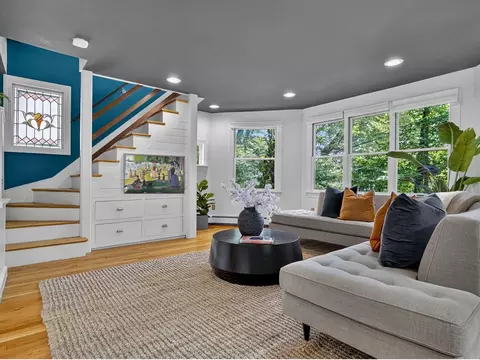 3 Parley Vale #1R, Boston, MA 02130