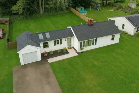 64 Walnut St, West Bridgewater, MA 02379
