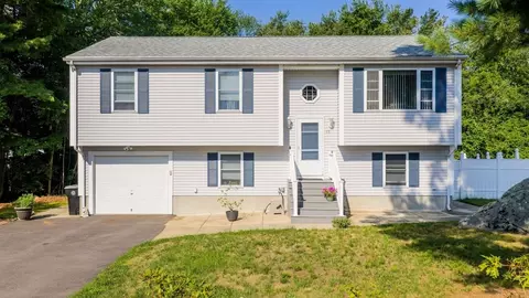 65 Brandt Ave, Dartmouth, MA 02747