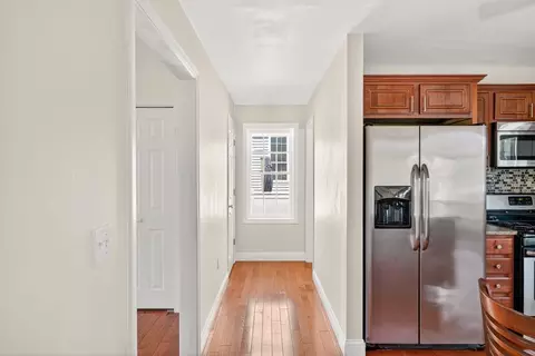 682 Laurel St, Fall River, MA 02721 photo 13