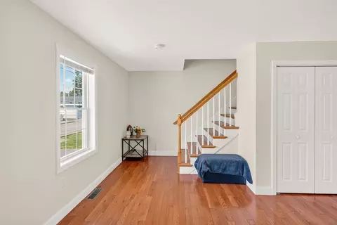 682 Laurel St, Fall River, MA 02721 photo 15