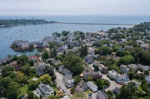 7 Waldron Ct, Marblehead, MA 01945 photo 24