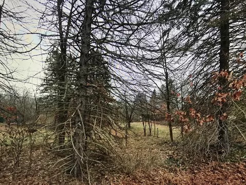 1255 Methuen St, Dracut, MA 01826