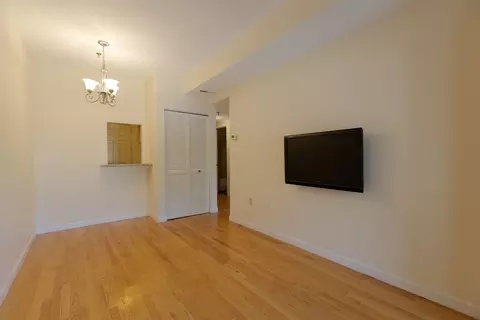 2456 Massachusetts Ave #104, Cambridge, MA 02140