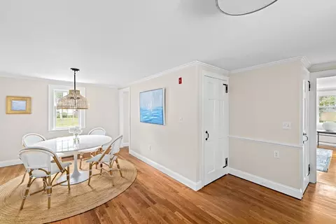 12 Forest Ln, Hingham, MA 02043 photo 5