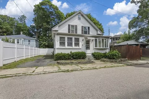 24 Perrin St, Attleboro, MA 02703