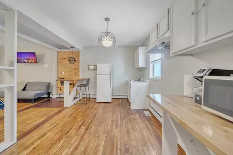 227 Chandler St, Worcester, MA 01609 photo 9