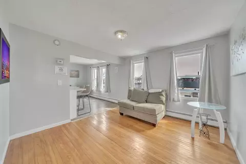 227 Chandler St, Worcester, MA 01609 photo 28