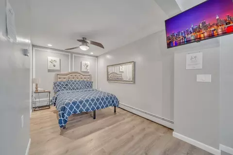 227 Chandler St, Worcester, MA 01609 photo 2
