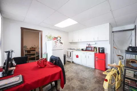 Kitchen - 104 Grove St, Fall River, MA 02720 photo 5 of 7
