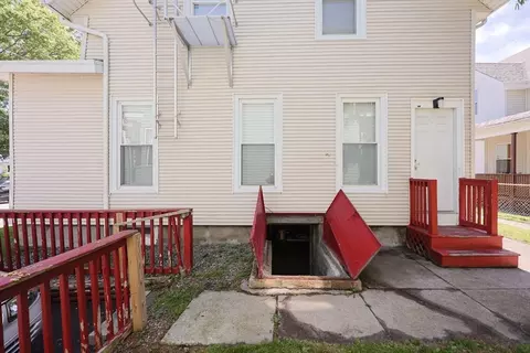 Exterior - 104 Grove St, Fall River, MA 02720 photo 5 of 7