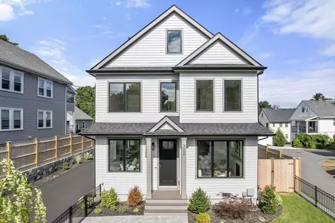 300-302 Waverley Ave #302, Watertown, MA 02472