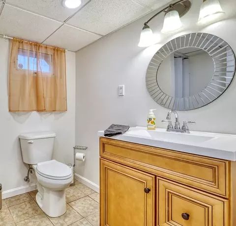 13 Elm St, Reading, MA 01867 photo 22