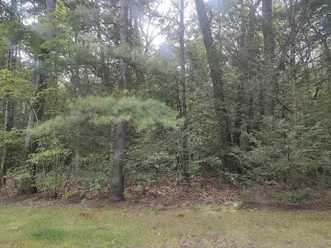 0 Oakland Dr, East Brookfield, MA 01515