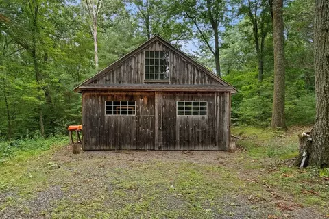 51 Bailey Ln, Georgetown, MA 01833 photo 4