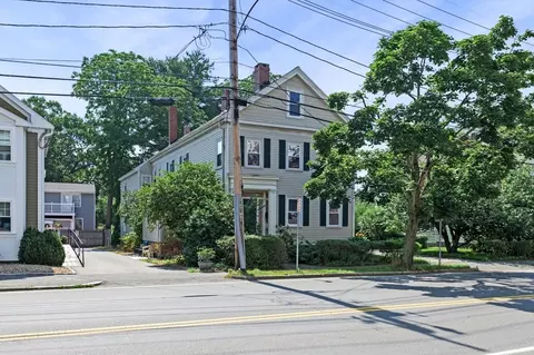 21 Locust St, Danvers, MA 01923