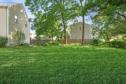 21 Locust St, Danvers, MA 01923 photo 36