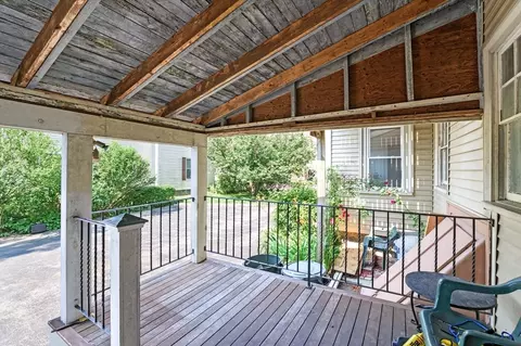 21 Locust St, Danvers, MA 01923 photo 5