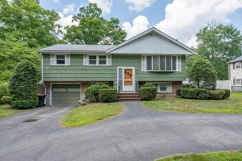 1197 Pleasant St, Brockton, MA 02301