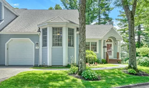 15 Treetop Ct #15, Burlington, MA 01803
