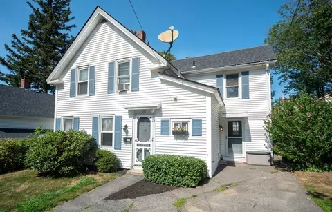 20 Oak Ct, Clinton, MA 01510